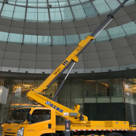 梅列附近高空作业车租赁｜安全设备租赁｜高空安装|工程定制化方案｜亿立达设备租赁